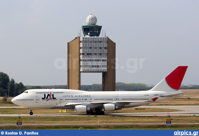 JA8917, Boeing 747-400, Japan Airlines