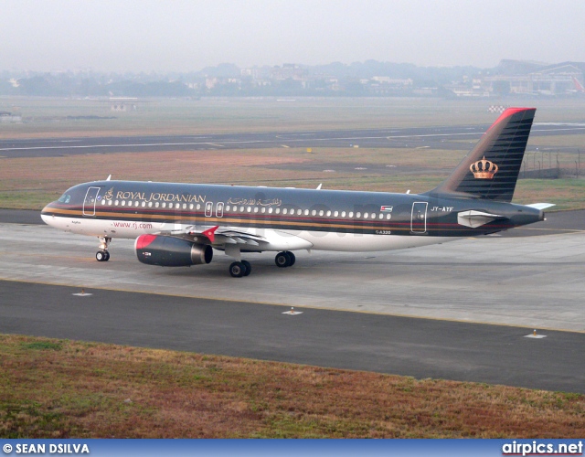 JY-AYF, Airbus A320-200, Royal Jordanian