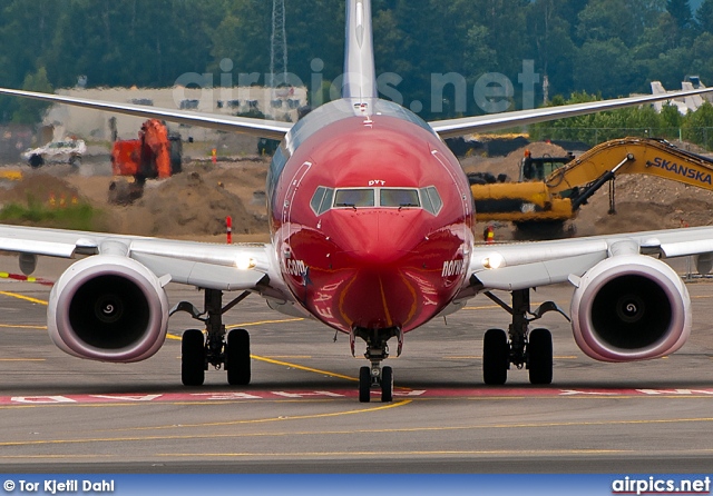 LN-DYT, Boeing 737-800, Norwegian Air Shuttle