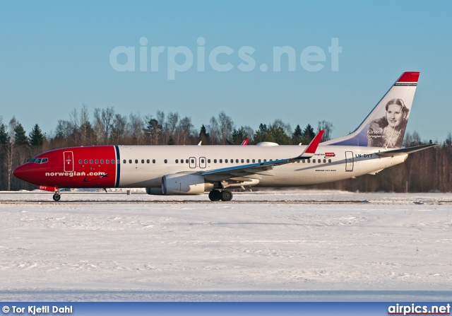 LN-DYT, Boeing 737-800, Norwegian Air Shuttle