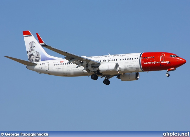 LN-DYU, Boeing 737-800, Norwegian Air Shuttle