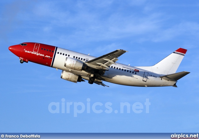 LN-KKG, Boeing 737-300, Norwegian Air Shuttle