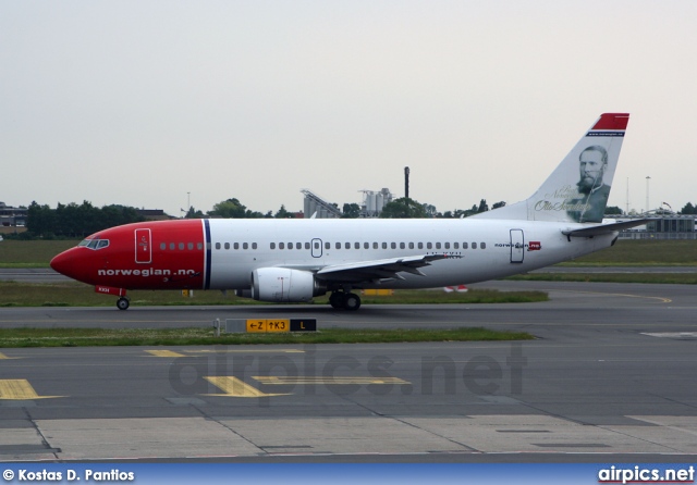 LN-KKH, Boeing 737-300, Norwegian Air Shuttle