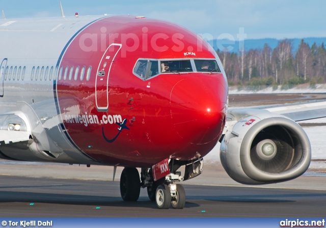 LN-KKN, Boeing 737-300, Norwegian Air Shuttle