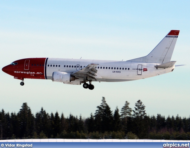 LN-KKS, Boeing 737-300, Norwegian Air Shuttle