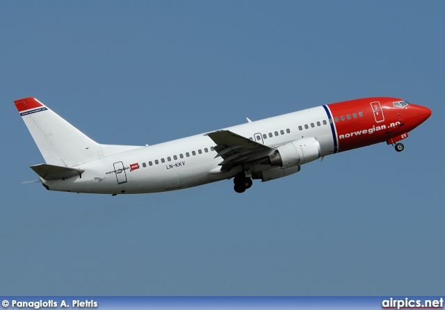 LN-KKV, Boeing 737-300, Norwegian Air Shuttle