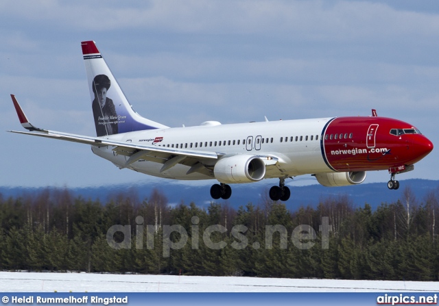 LN-NIC, Boeing 737-800, Norwegian Air Shuttle