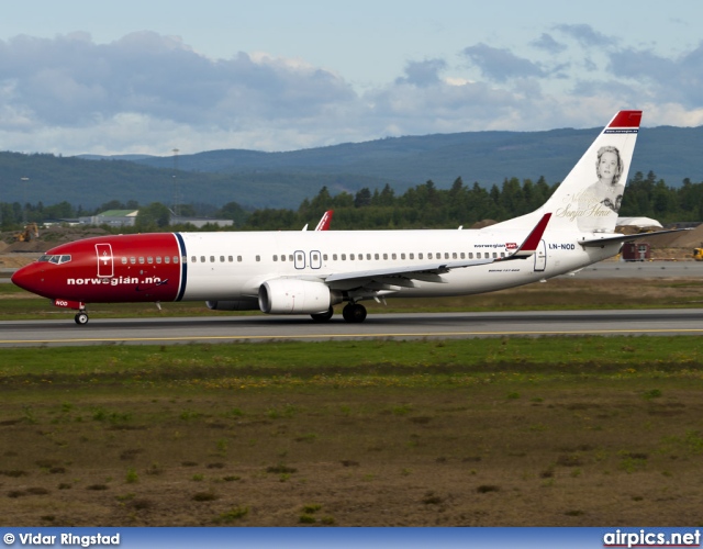 LN-NOD, Boeing 737-800, Norwegian Air Shuttle