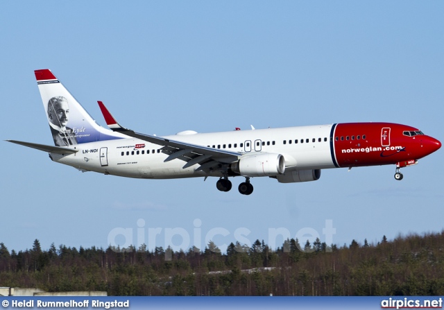 LN-NOI, Boeing 737-800, Norwegian Air Shuttle