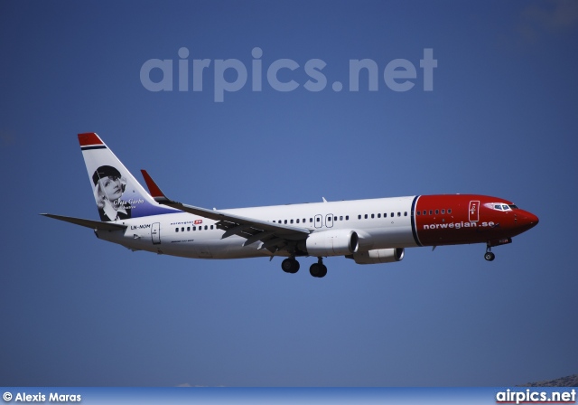 LN-NOM, Boeing 737-800, Norwegian Air Shuttle