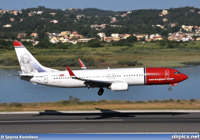 LN-NOU, Boeing 737-800, Norwegian Air Shuttle