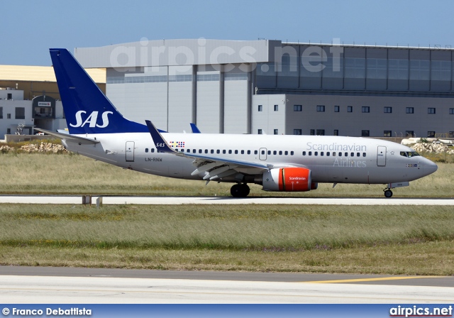 LN-RNW, Boeing 737-700, Scandinavian Airlines System (SAS)