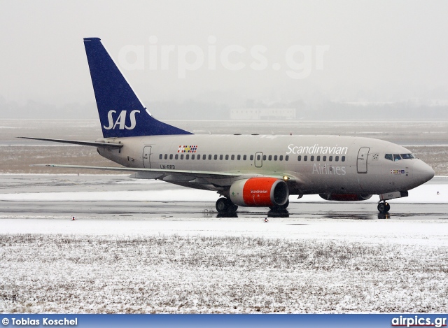 LN-RRD, Boeing 737-600, Scandinavian Airlines System (SAS)