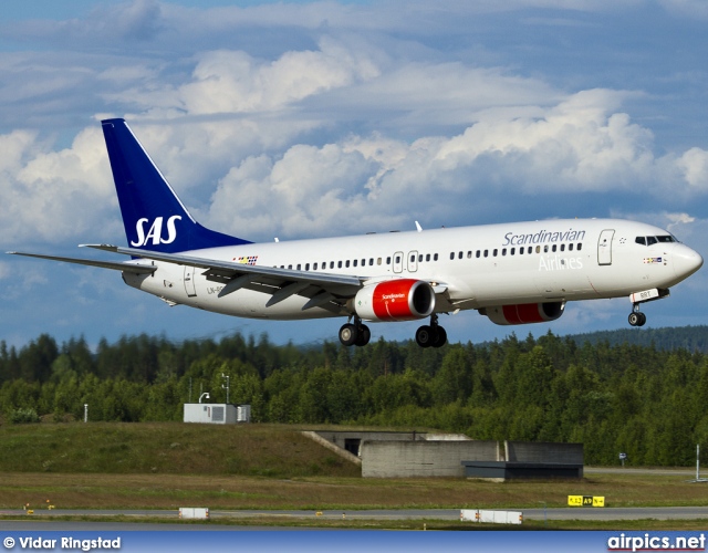 LN-RRT, Boeing 737-800, Scandinavian Airlines System (SAS)