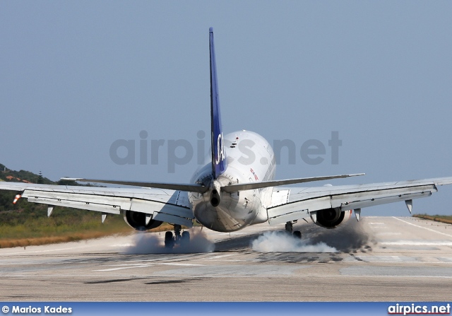 LN-TUH, Boeing 737-700, Scandinavian Airlines System (SAS)