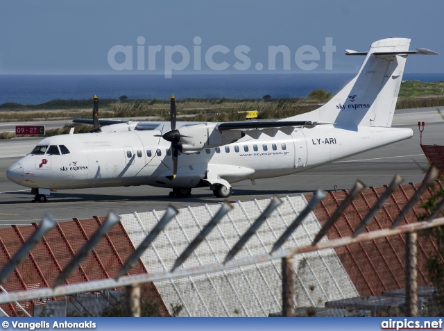 LY-ARI, ATR 42-300, Sky Express (Greece)