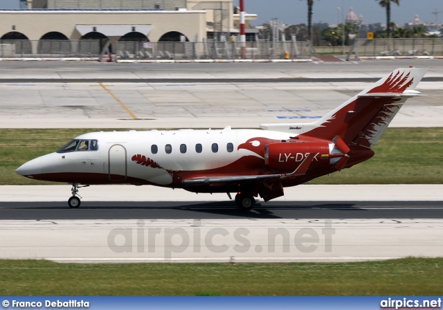 LY-DSK, Hawker 800XP, Aurela