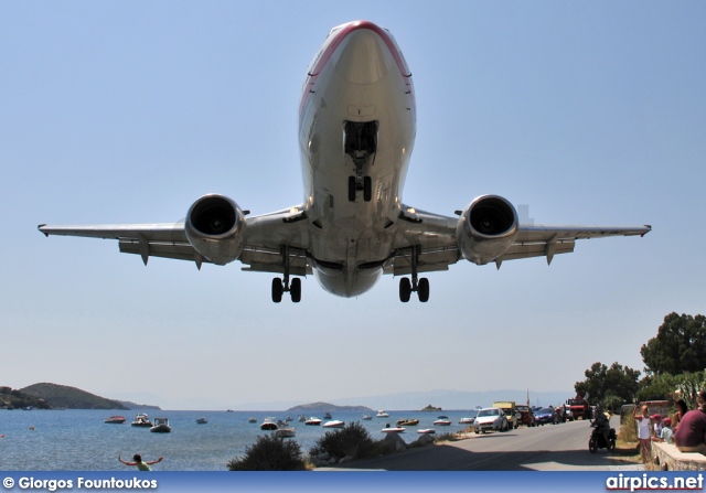 LY-SKW, Boeing 737-300, Aurela