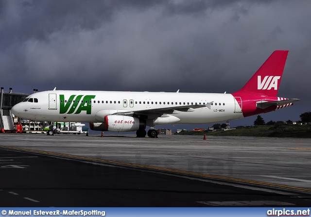 LZ-MDA, Airbus A320-200, Air VIA