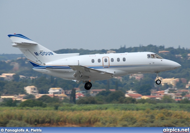 M-OOUN, Raytheon Hawker-850XP, Private