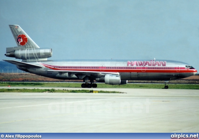 N140AA, McDonnell Douglas DC-10-30, Hawaiian Airlines
