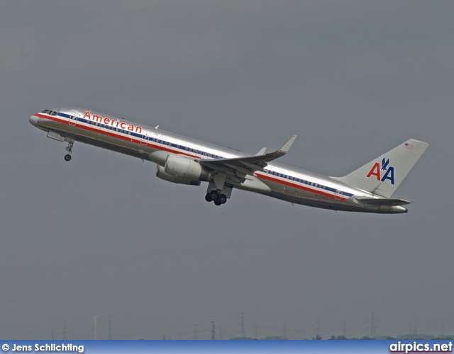 N172AJ, Boeing 757-200, American Airlines