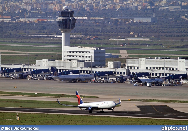 N174DN, Boeing 767-300ER, Delta Air Lines