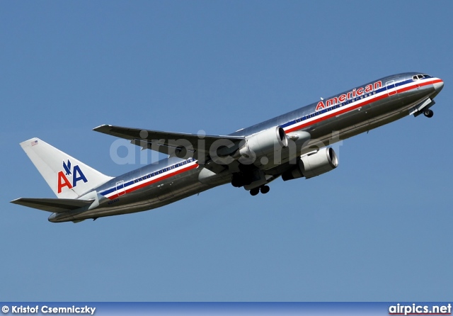 N354AA, Boeing 767-300ER, American Airlines