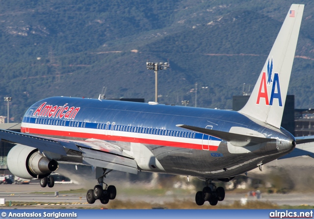 N385AM, Boeing 767-300ER, American Airlines