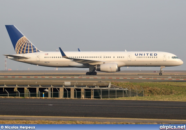 N57111, Boeing 757-200, United Airlines