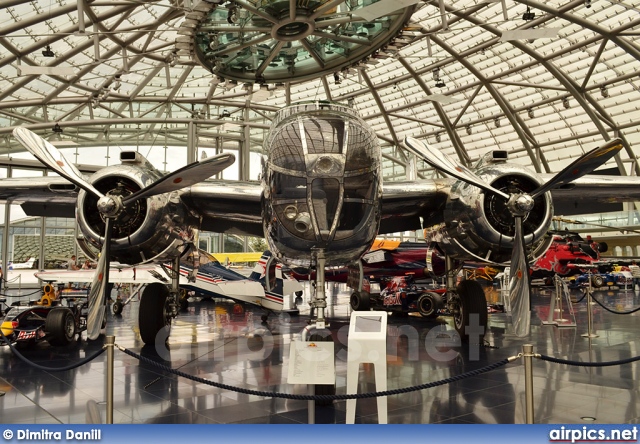 N6123C, North American B-25J Mitchell, Flying Bulls