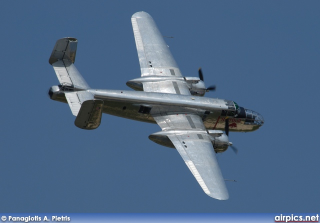 N6123C, North American B-25J Mitchell, Flying Bulls