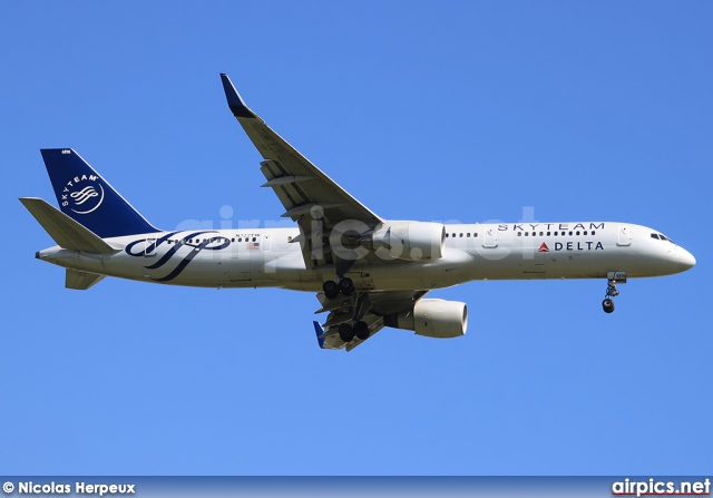 N722TW, Boeing 757-200, Delta Air Lines