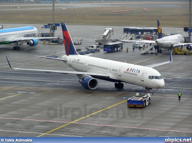 N722TW, Boeing 757-200, Delta Air Lines
