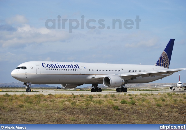 N76055, Boeing 767-400ER, Continental Airlines