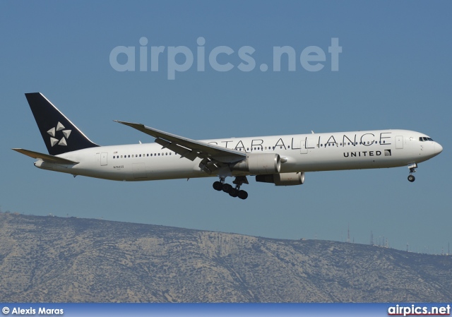 N76055, Boeing 767-400ER, United Airlines