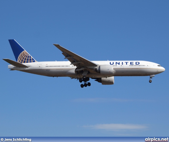 N78004, Boeing 777-200ER, United Airlines