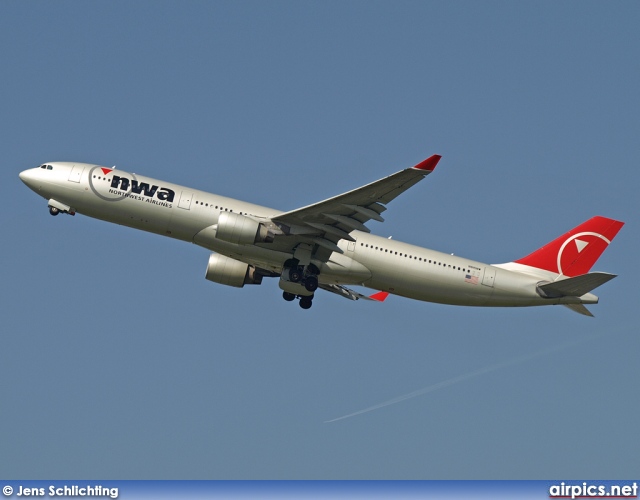 N815NW, Airbus A330-300, Northwest Airlines
