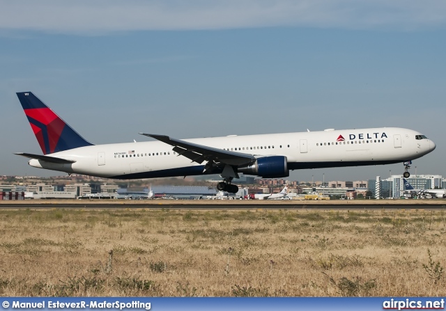 N836MH, Boeing 767-400ER, Delta Air Lines