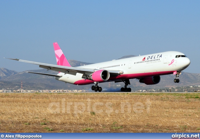 N845MH, Boeing 767-400ER, Delta Air Lines