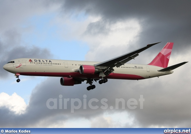 N845MH, Boeing 767-400ER, Delta Air Lines