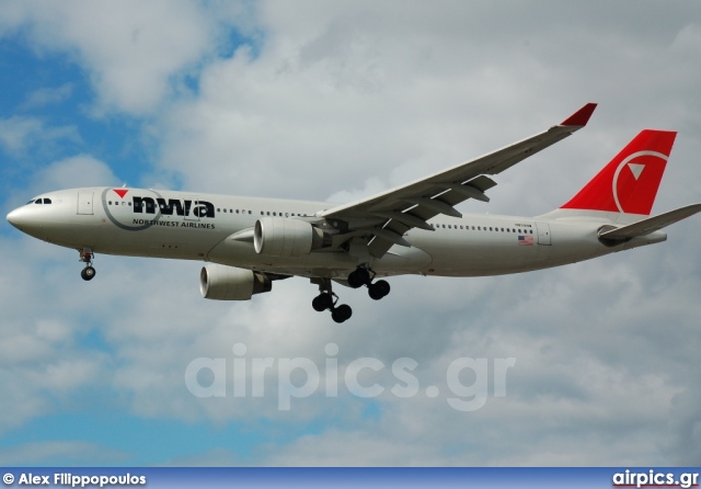 N855NW, Airbus A330-200, Northwest Airlines