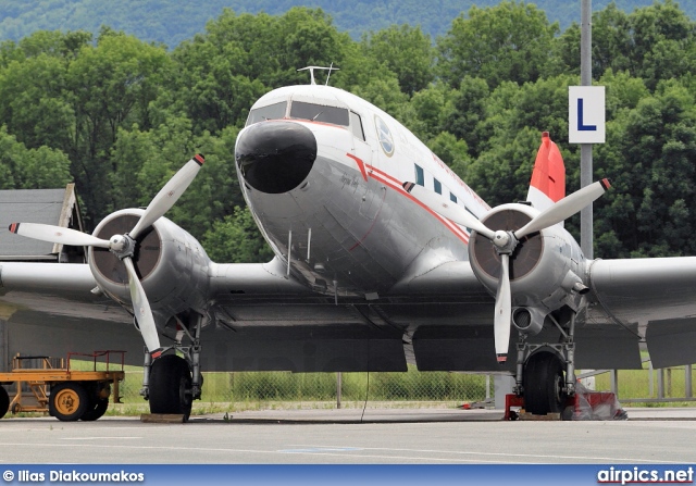 N86U, Douglas C-47A Skytrain, Austrian Airlines (First DC-3 Dakota Club)