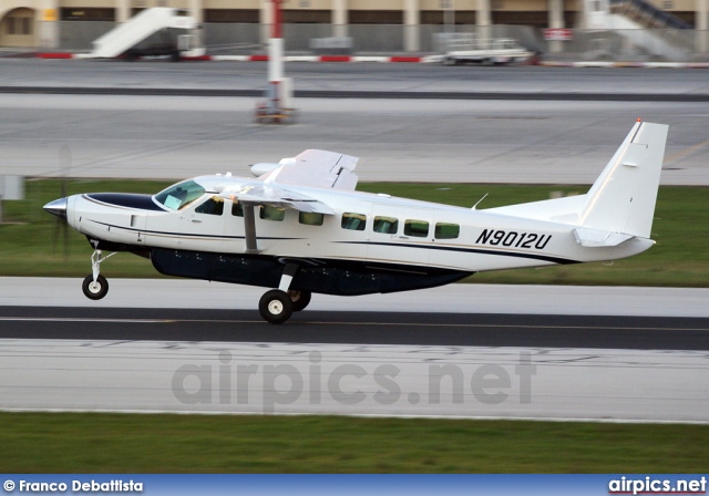 N9012U, Cessna 208-B Grand Caravan, Private