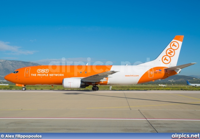 OE-IAE, Boeing 737-400SF, TNT Airways