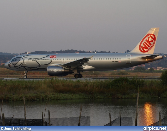 OE-LEE, Airbus A320-200, Niki