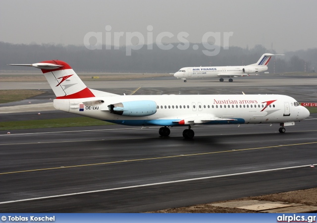 OE-LVJ, Fokker F100, Austrian Arrows (Tyrolean Airways)