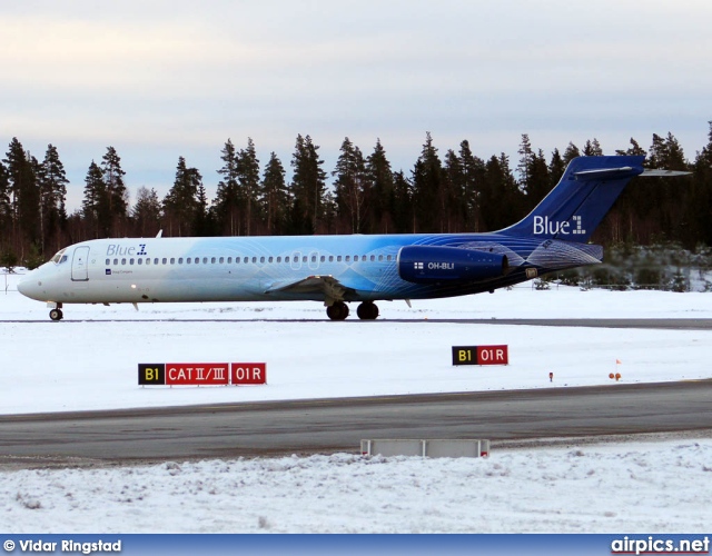 OH-BLI, Boeing 717-200, Blue1