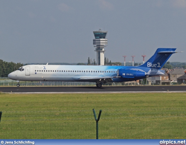 OH-BLI, Boeing 717-200, Blue1