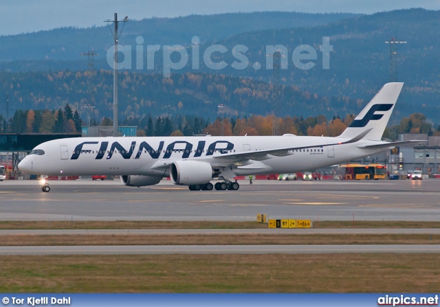 OH-LWA, Airbus A350-900, Finnair